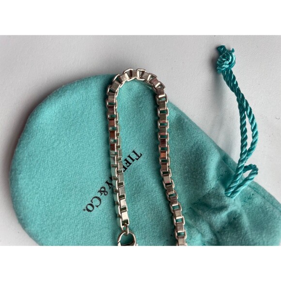 Tiffany Sterling Silver Venetian Link Bracelet - Size Medium - Picture 4 of 6